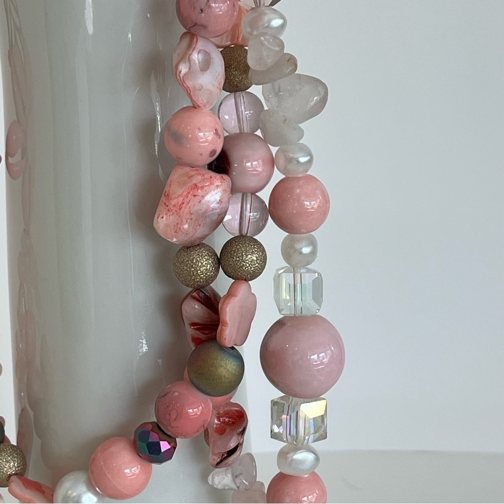 Pink Lucite Beaded Necklace - Picture 8 of 15